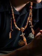 Original Handmade Tibetan Style 108 Beads Old Yak Bone Mala Prayer Beads Wrist Bracelet Replicated Vintage Spirit Bone Gagga For Meditation Japa Mala