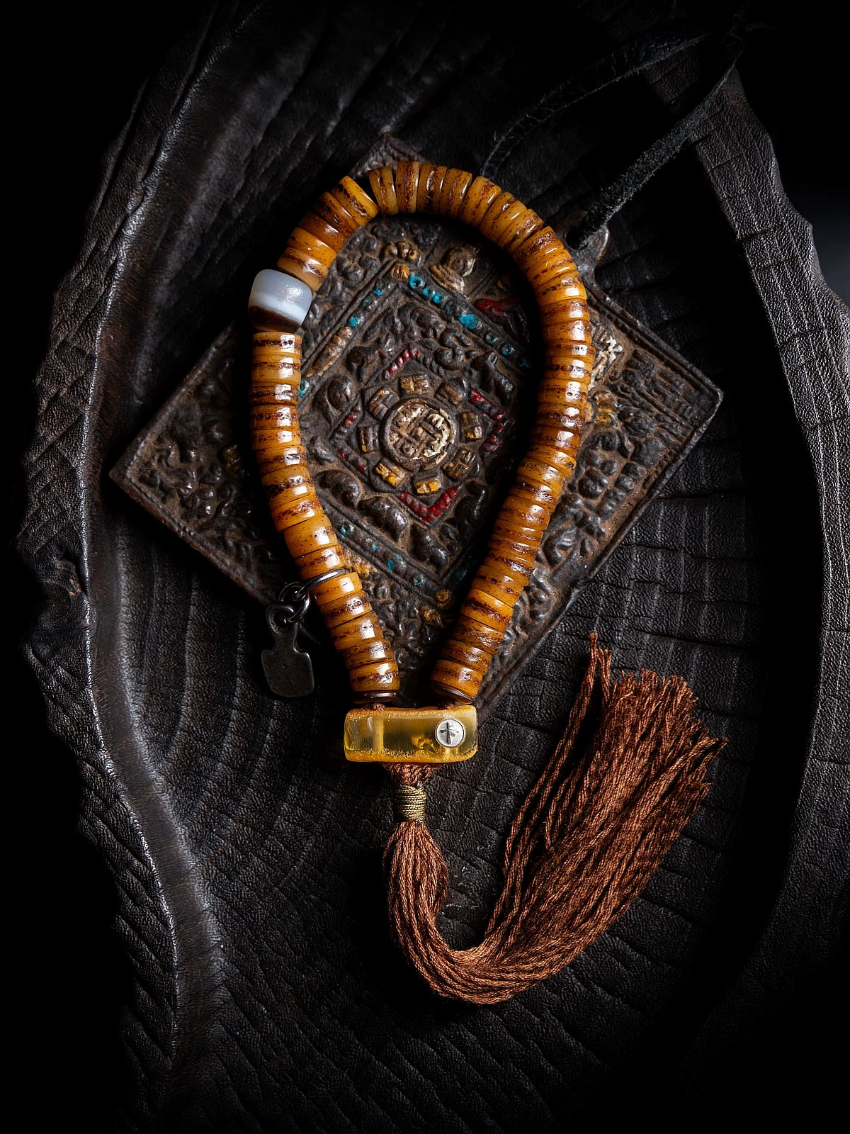 Original Tibetan Style Small Gadu Wrist Mala Vintage Old Yak Bone Meditation Prayer Beads Bracelet Tibetan Buddhist Spiritual Bone Handheld Mala