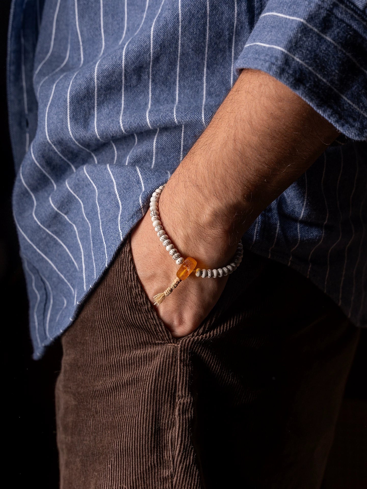 Miniature Star-Moon Bodhi Bracelet Single Loop Large Blank Space Sandalwood Beads Wrist Bracelet Handcrafted Natural Buddhist Prayer Mala Beads Mini Star-Moon Bodhi Single Circle Bracelet for Daily Wear Meditation
