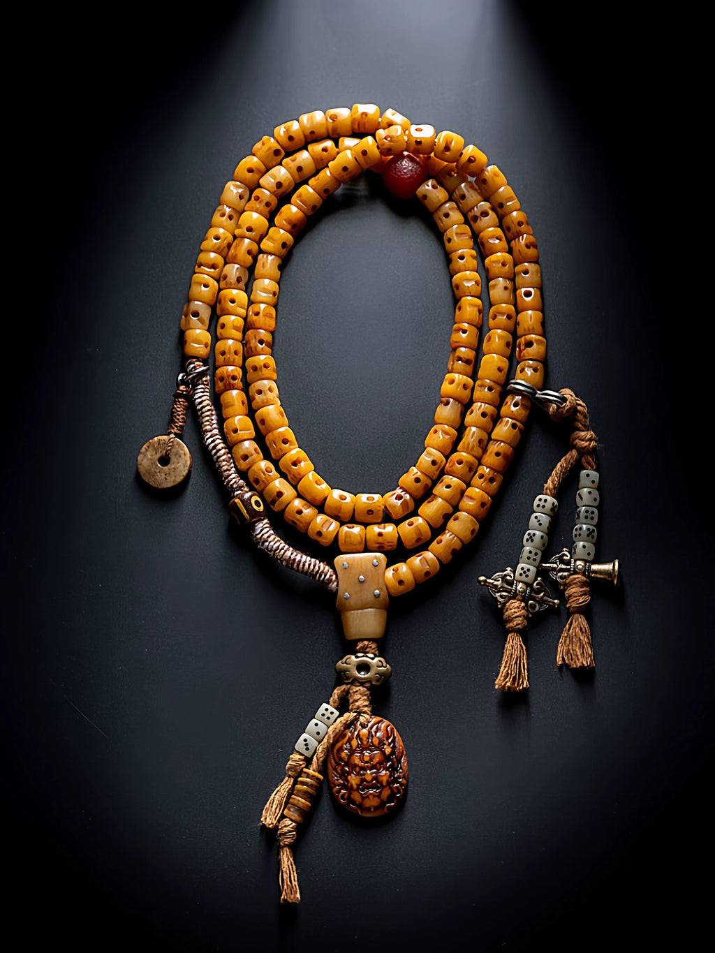 Traditional Tibetan 108 Beads Kajegdo Reproduced Citipati Master Yak Bone Carved Skull Mala Beads Bracelet Handmade Tibetan Style Buddhist Prayer Rosary Wrist Mala for Meditation and Spiritual Practice