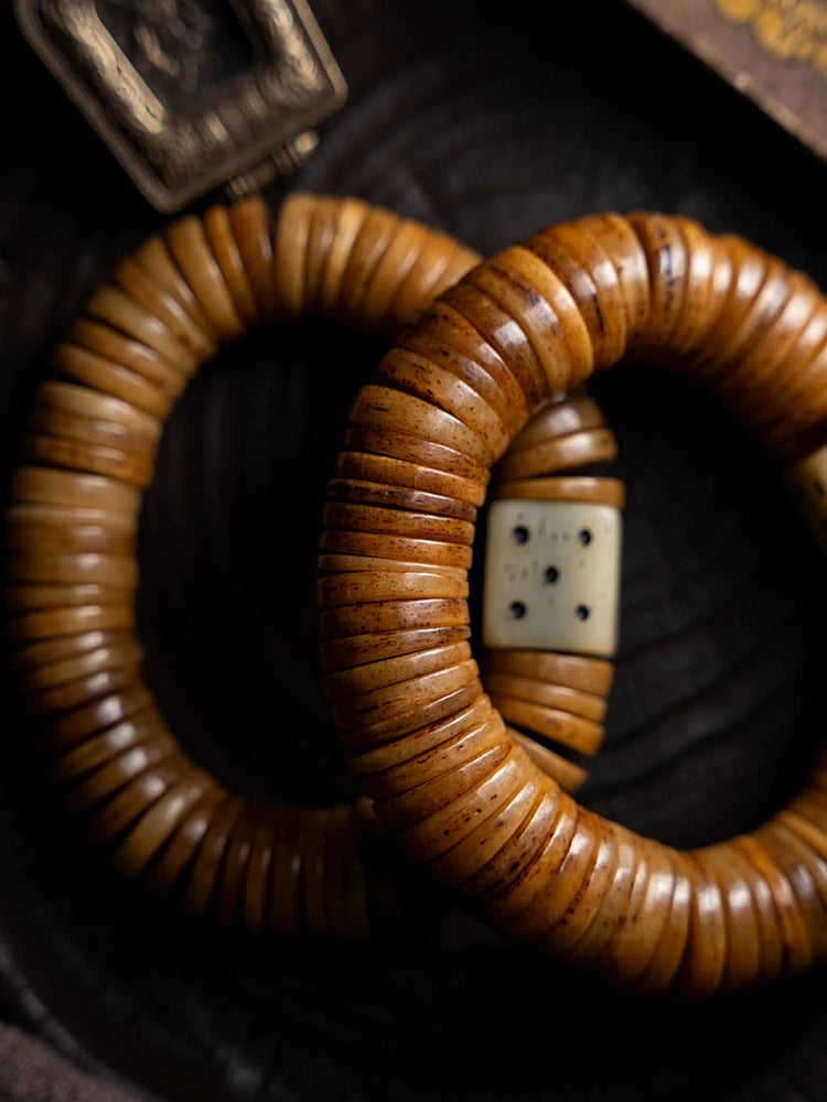 Autentiske tibetanske gamle yakknoglebedeperler Enkeltløkket armbånd til mænd Natur Ling Bone Håndkæde til håndspilssamling