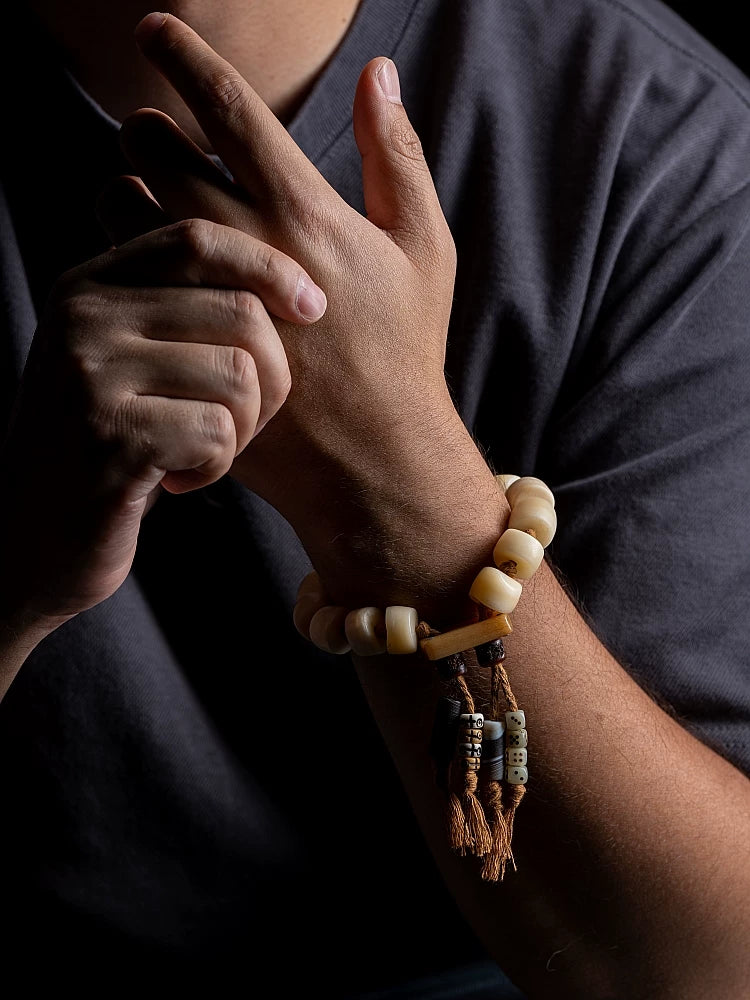 Natural Primitive Tibetan Style Yak Bone Prayer Beads Single Loop Wrist Bracelet for Men Authentic Tibetan Yak Bone Buddhist Meditation Beads Bracelet
