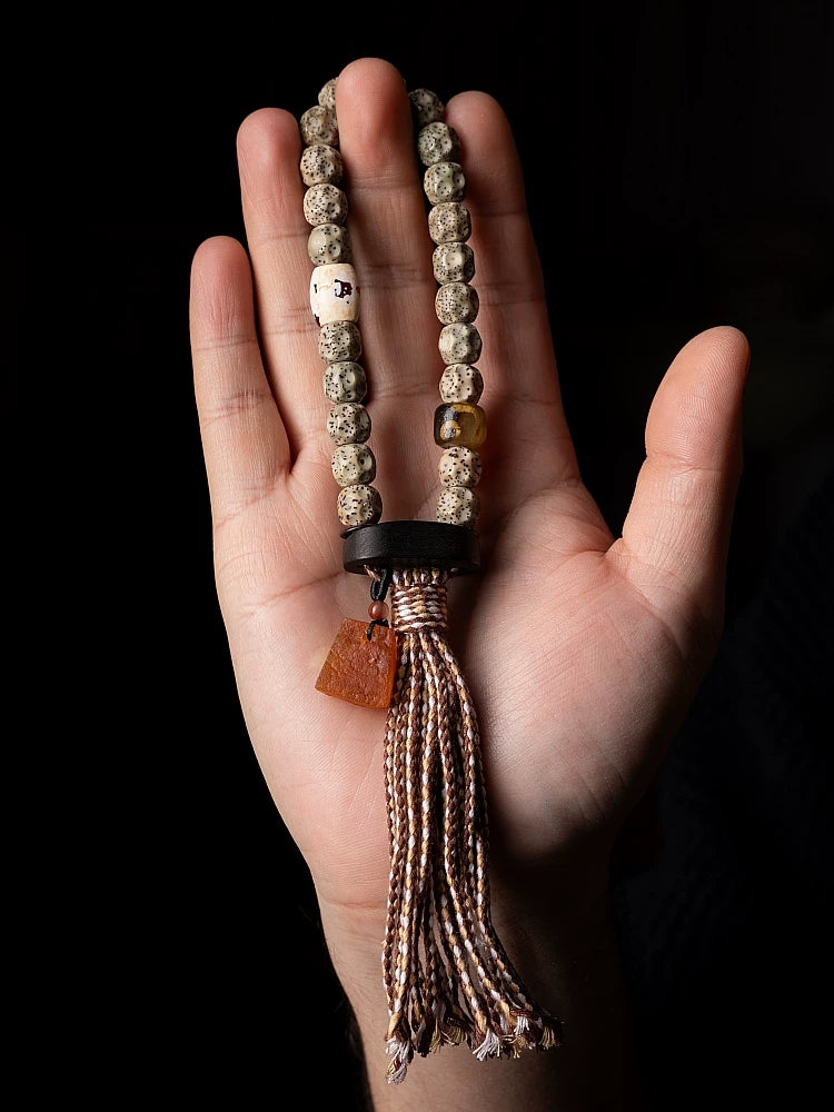 Natural Star-Moon Bodhi Seed Bodhi Prayer Beads Bracelet Waxy Jade Texture Non phase Stone Material Tibetan Style Tassel Handheld Mala Rosary Wrist Bracelet For Meditation Buddhist Prayer Jewelry