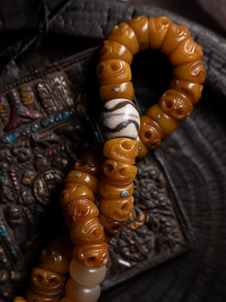 Tibetan Diagonal Cut Fringe Design Yak Bone Prayer Beads Bracelet Sitapati Skeleton Yak Bone Beaded Mala Hand String for Meditation Tibetan Buddhism Jewelry