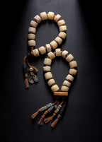 Natural Primitive Tibetan Style Yak Bone Prayer Beads Single Loop Wrist Bracelet for Men Authentic Tibetan Yak Bone Buddhist Meditation Beads Bracelet