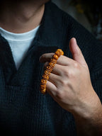 Natural Tibetan Yak Bone Mala Bracelet Single Strand Skeleton Citipatti Handmade Beaded Wristband Tibetan Style Buddhist Meditation Jewelry for Men and Women Spiritual Yoga Accessories