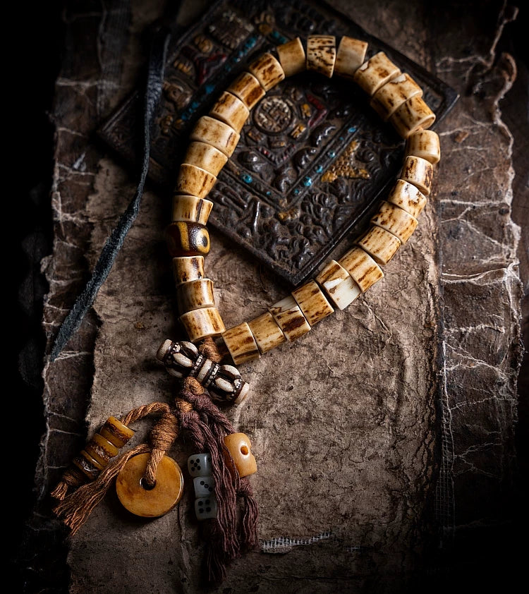 Handmade Tibetan Style Braided Rope Single Circle Bracelet Natural Antler Tip Yak Bone Ethnic Tibetan Cultural Jewelry for Daily Wear and Collection