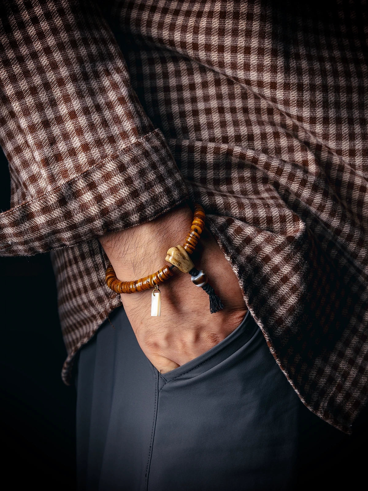 A small quack bracelet, original Tibetan old material yak bone Buddha bead bracelet, Tibetan spiritual bone plate play